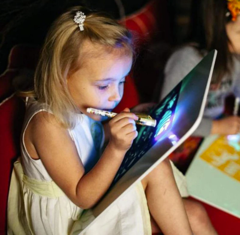 Light Drawing - Fun And Developing Toy